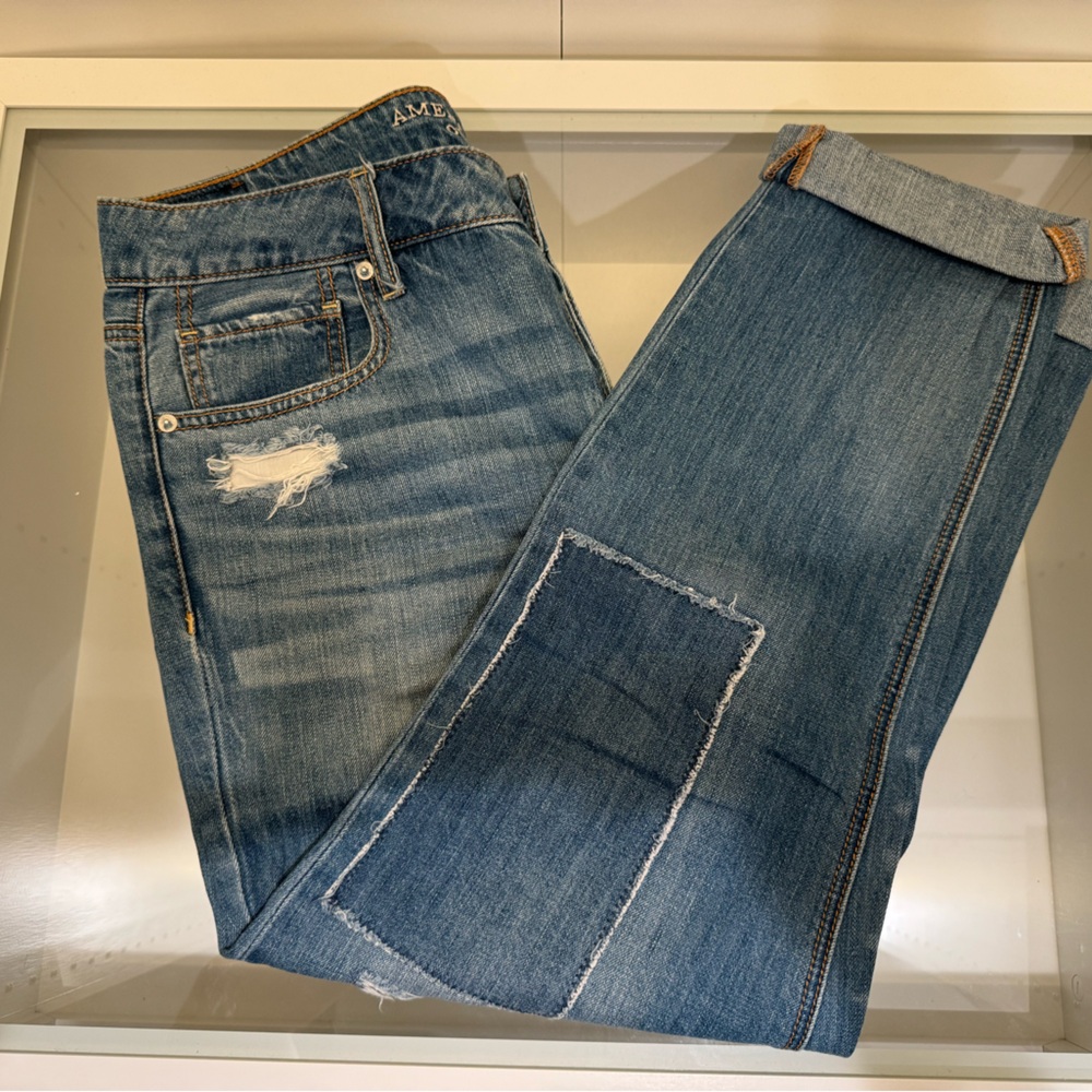 American Eagle Shadow Patched Tomgirl Distressed Button Jeans Size 12